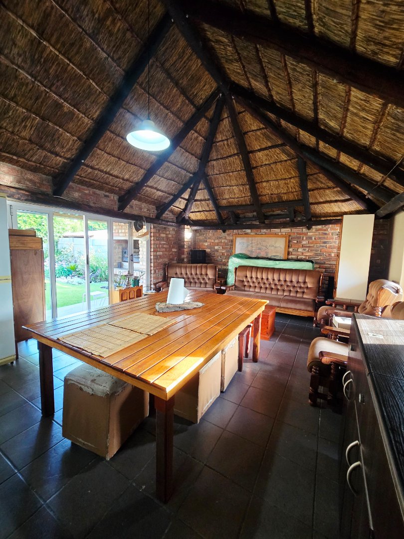  Bedroom Property for Sale in Flimieda North West